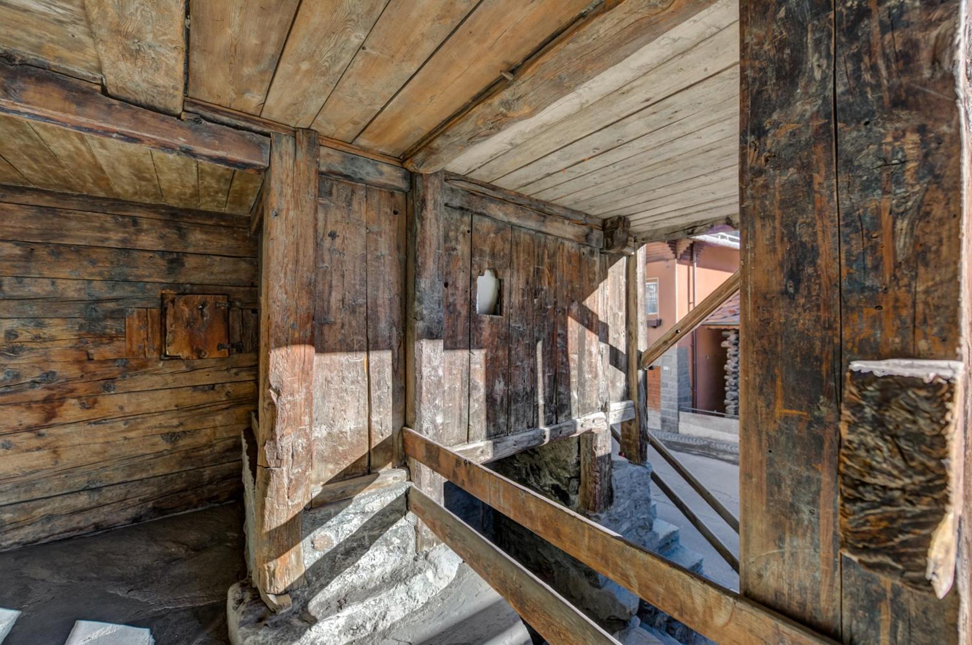 Maison Chasseur Alpine Design Apartment Champoluc