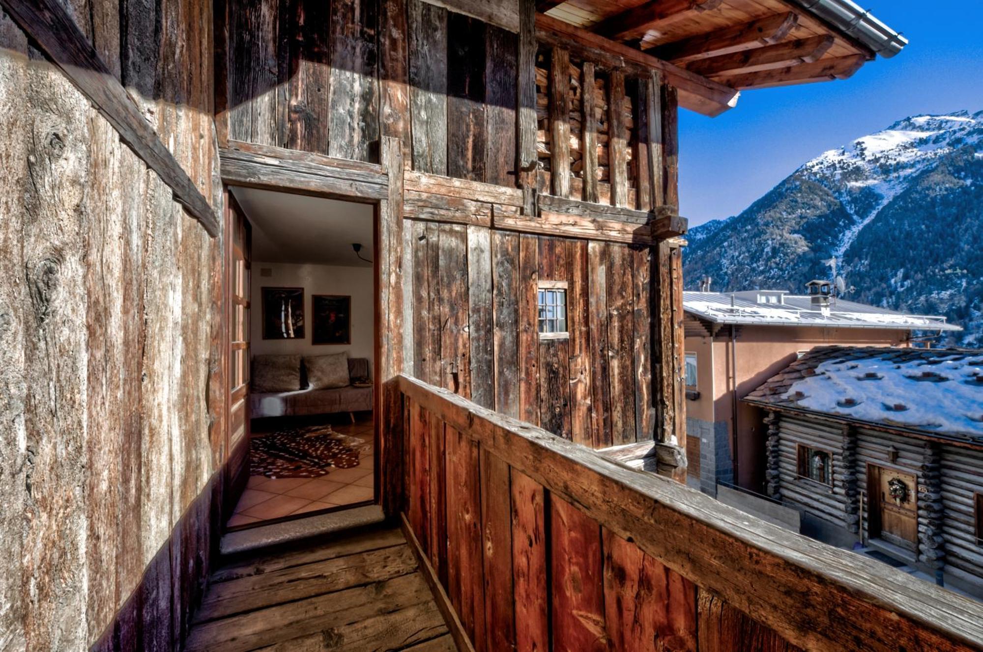 Apartment Maison Chasseur Alpine Design Champoluc